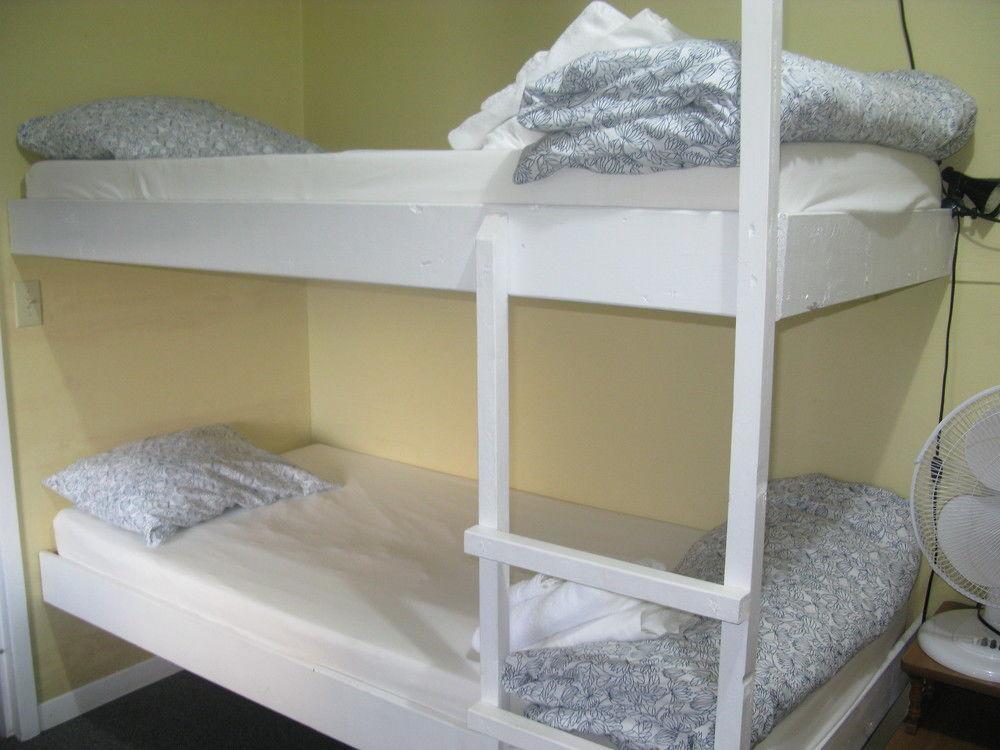Brackley Beach Hostel Exterior photo