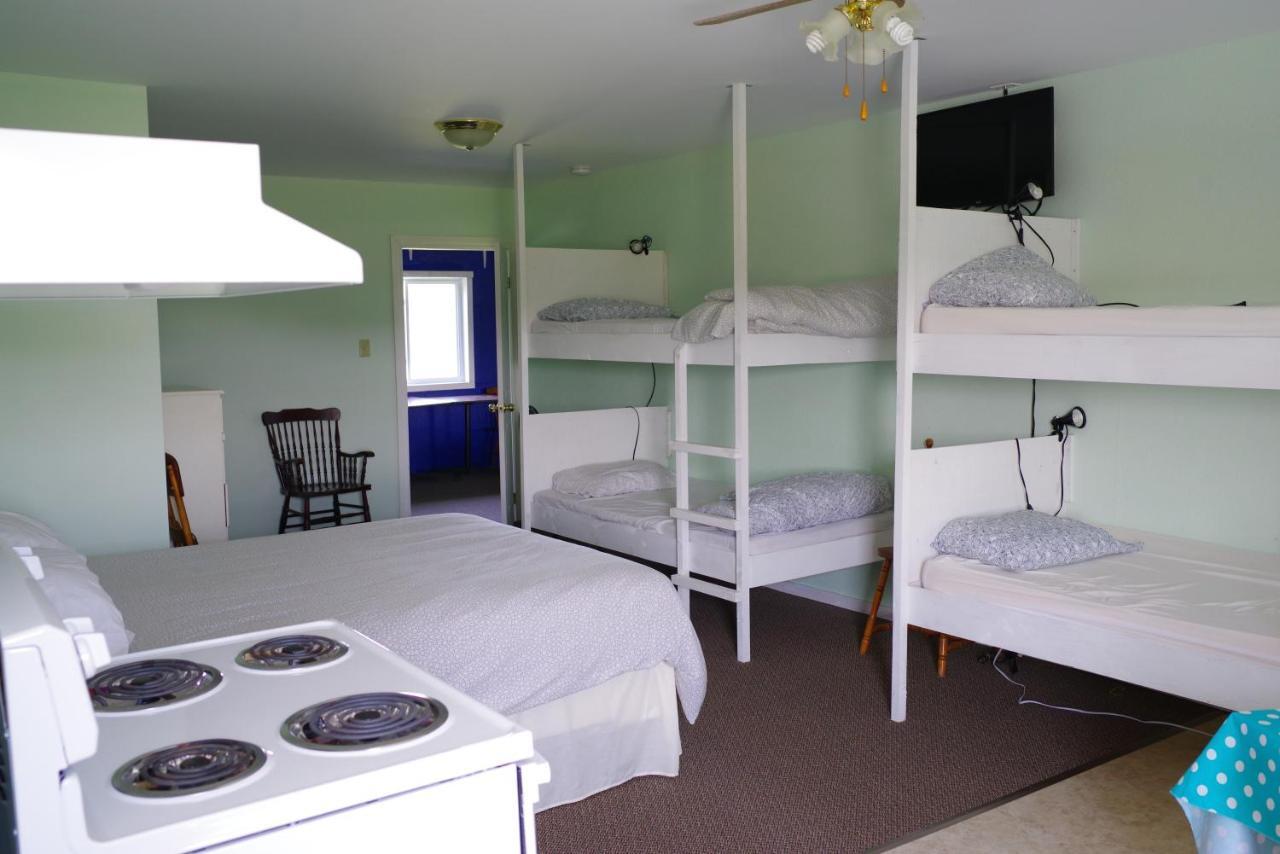 Brackley Beach Hostel Exterior photo